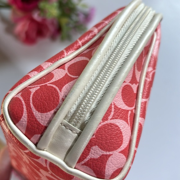 Coach Coated Canvas Pink Red Cosmetics Pouch 9” Coach coated Canvas Travel - Picture 10 of 16